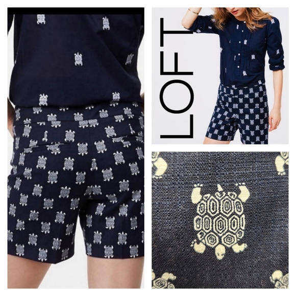 LOFT Pants - Loft The Riviera Short Size 4 Navy White Turtles
